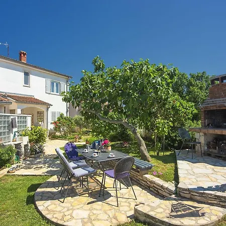 Apartment Mit Klima, Wlan, Balkon Und Wenige Minuten Zum Liznjan